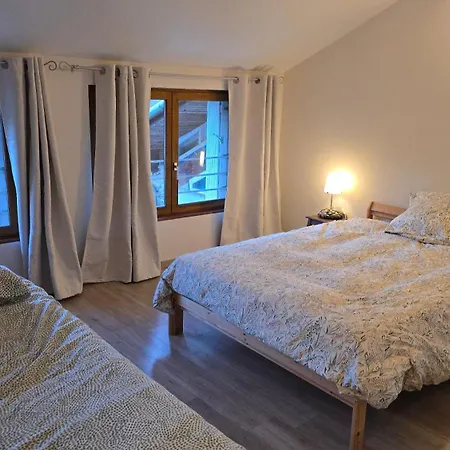 Maisonnette De Bon-repos * Jarrie