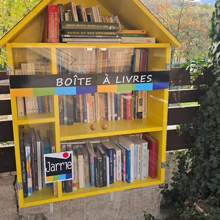 Maisonnette De Bon-repos * Jarrie