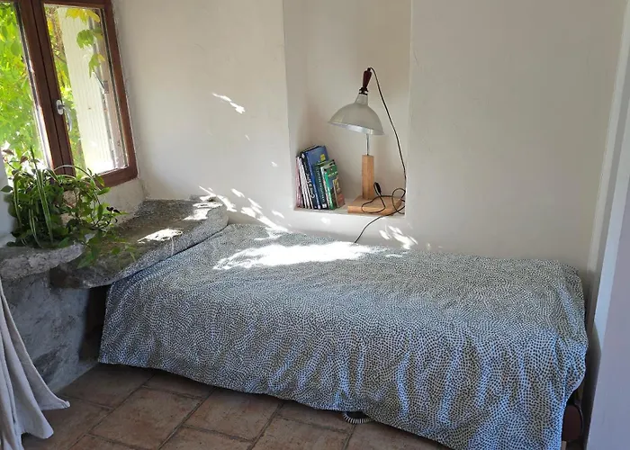Maisonnette De Bon-repos Jarrie